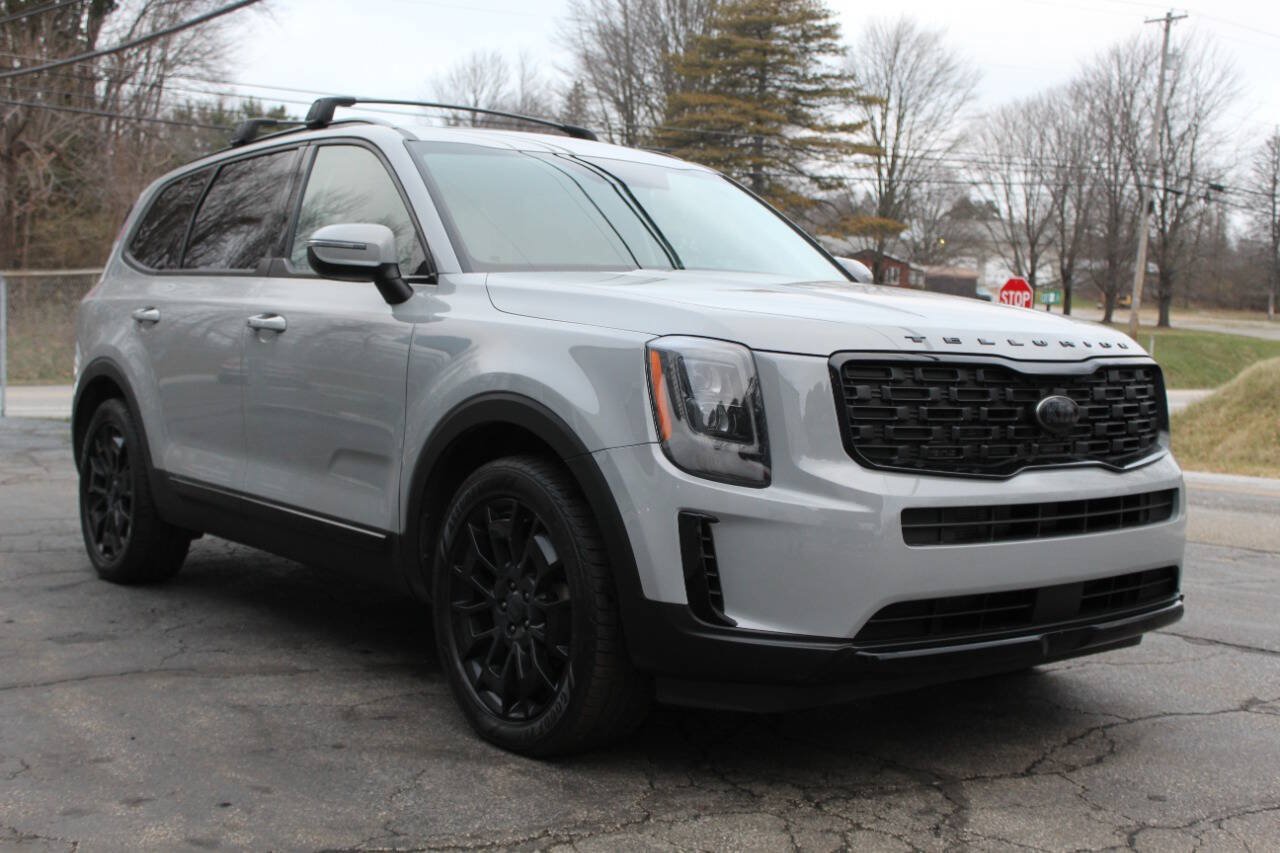 Used 2021 Kia Telluride EX w/ EX Premium Package AWD/4WD image 13