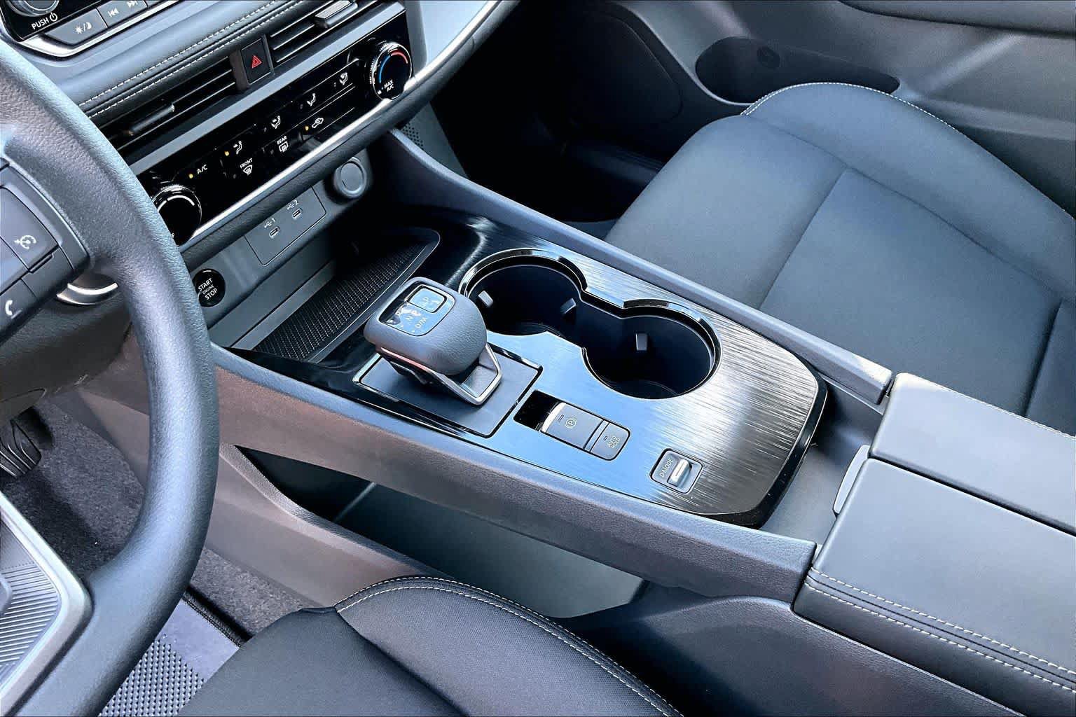New 2027 Nissan Rogue S FWD image 7