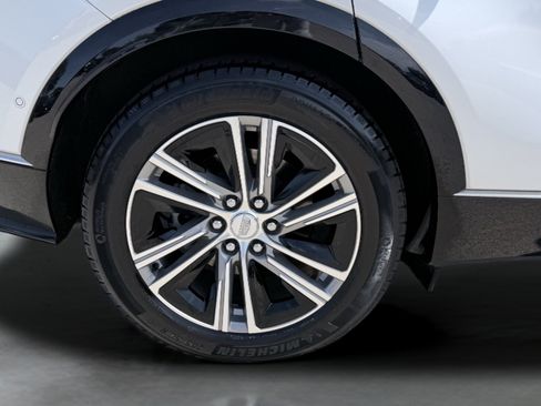 Used 2024 Cadillac Lyriq Luxury RWD image 14