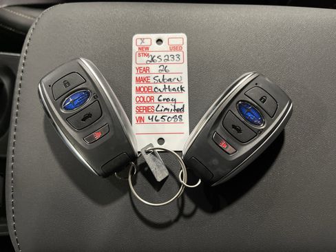 New 2026 Subaru Outback Limited image 25