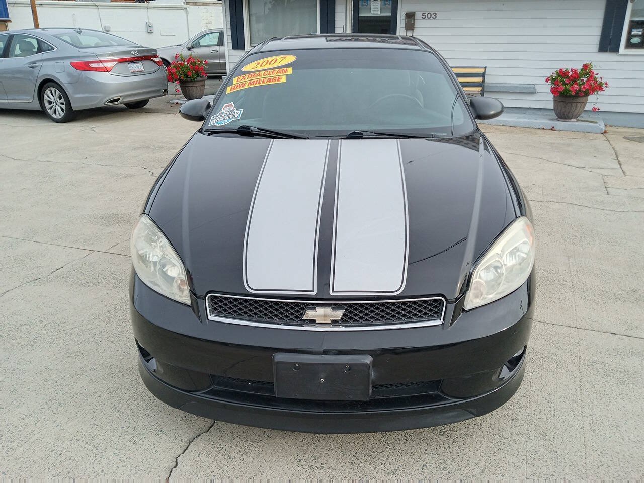 Used 2007 Chevrolet Monte Carlo SS w/ Silver Rally Stripe Package FWD image 2