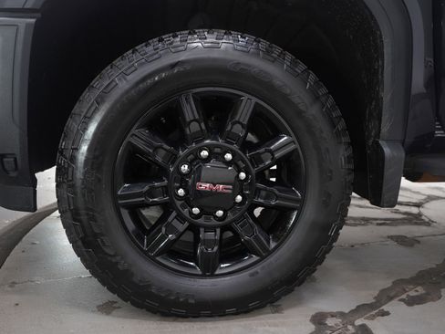 Used 2025 GMC Sierra 2500 AT4 w/ AT4 Premium Plus Package image 33