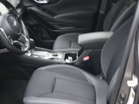 Used 2020 Subaru Forester Premium AWD/4WD image 13