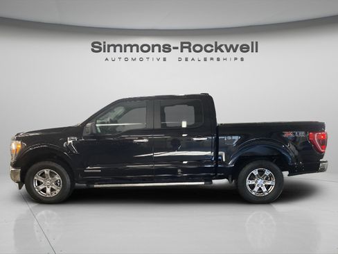 Used 2022 Ford F150 XLT w/ XTR Package image 8