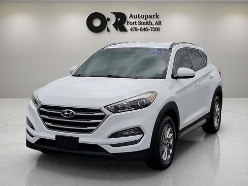 Used 2018 Hyundai Tucson SEL AWD/4WD image 2