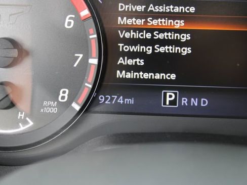 Used 2024 Nissan Titan PRO-4X w/ Pro-4x Convenience Package image 21