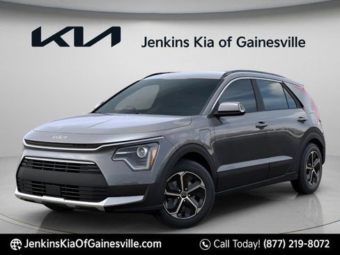 New 2025 Kia Niro EX w/ EX Cold Weather Package image 8