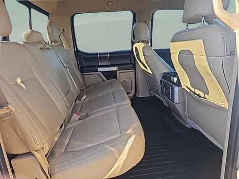 Used 2016 Ford F150 Lariat image 36