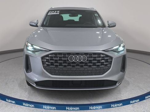 Used 2025 Audi Q5 Premium w/ Convenience Package AWD/4WD image 3