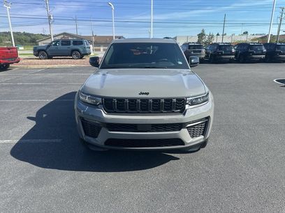 New 2027 Jeep Grand Cherokee Limited w/ Limited Altitude Package