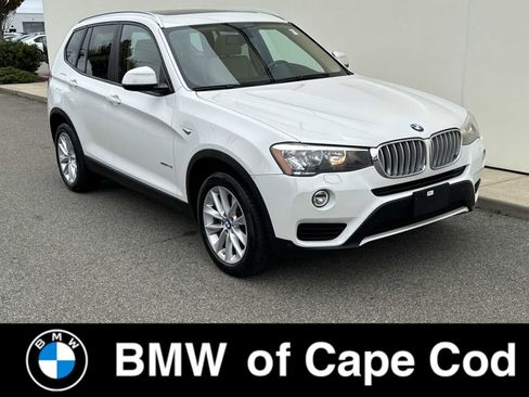 Used 2017 BMW X3 xDrive28i image 1