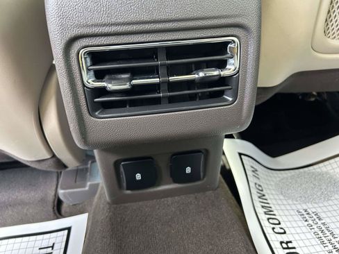 Certified 2023 Lincoln Corsair FWD w/ Equipment Group 101A image 19