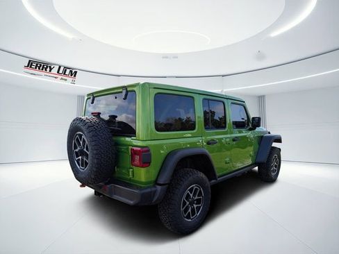 New 2026 Jeep Wrangler Unlimited Rubicon AWD/4WD image 3