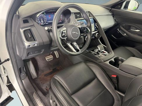 Used 2024 Jaguar E-PACE R-Dynamic SE AWD/4WD image 4