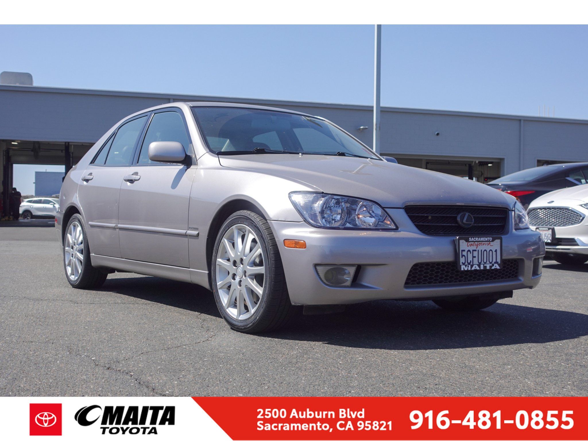 Used 2003 Lexus IS 300 RWD image 1