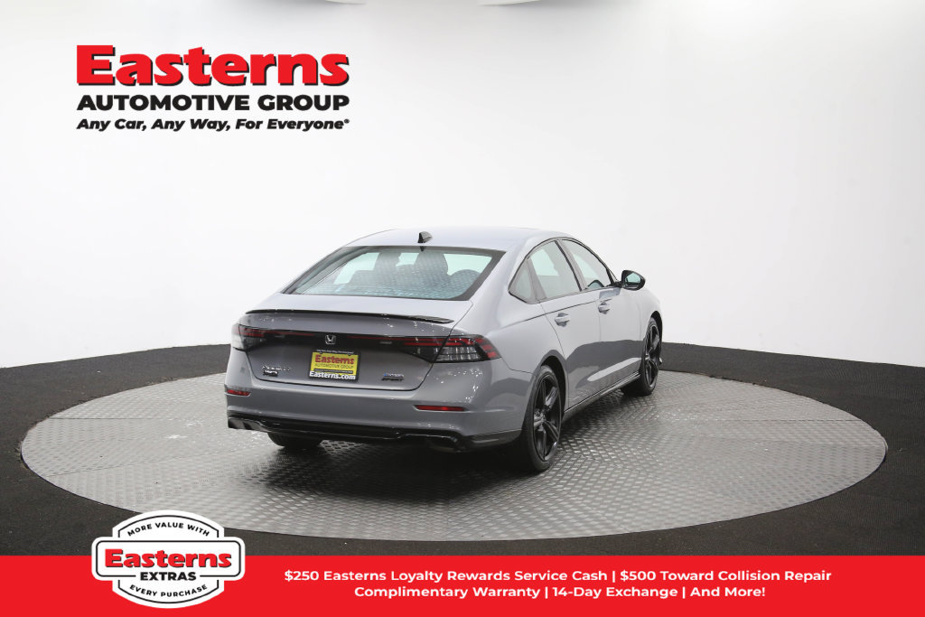 Used 2024 Honda Accord Sport image 42