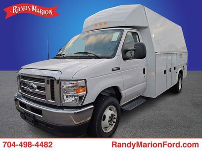 New 2025 Ford E-450 and Econoline 450 Super Duty w/ Driver's Safety Package