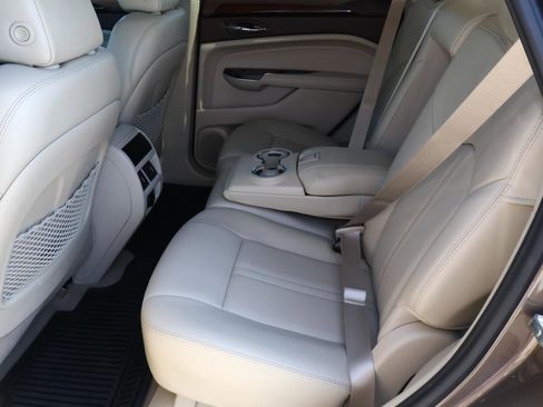 Used 2016 Cadillac SRX Luxury w/ Driver Awareness Package image 26