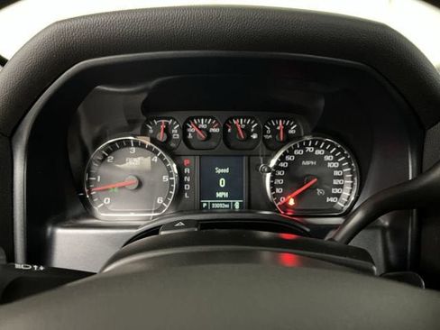 Certified 2017 Chevrolet Silverado 1500 W/T AWD/4WD image 12