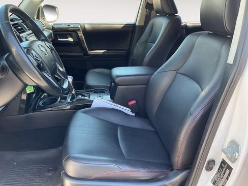 Used 2016 Toyota 4Runner TRD Pro AWD/4WD image 11