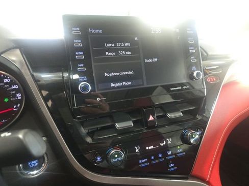 Used 2023 Toyota Camry XSE image 15