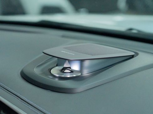 Used 2015 BMW X5 M image 34