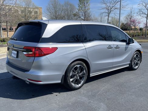 Certified 2024 Honda Odyssey Elite image 9