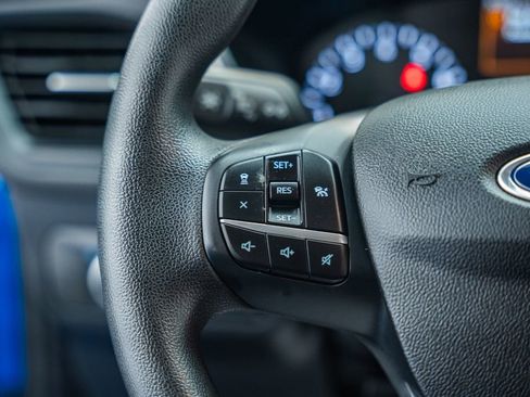 Used 2020 Ford Escape SE image 28