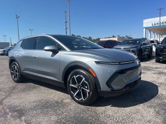 New 2026 Chevrolet Equinox EV LT video 1