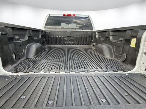 Used 2017 GMC Sierra 1500 SLE w/ SLE Value Package AWD/4WD image 26