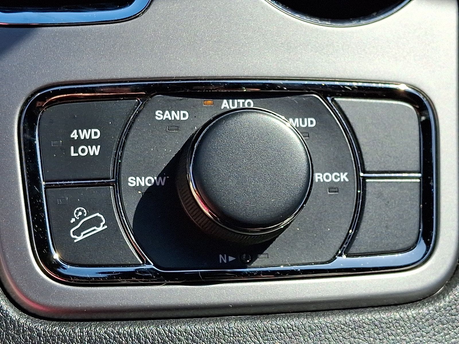 Used 2021 Jeep Grand Cherokee Limited w/ Quick Order Package 28K 80th AWD/4WD image 28