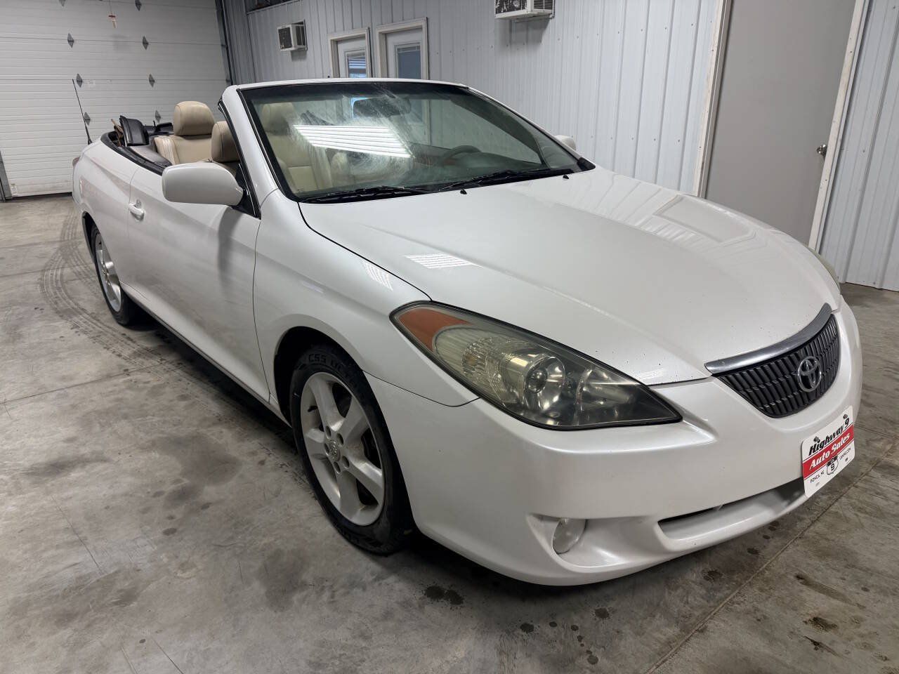 Used 2006 Toyota Solara SLE FWD image 3