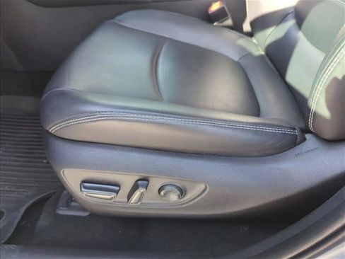 Used 2023 Toyota RAV4 XLE Premium FWD image 11