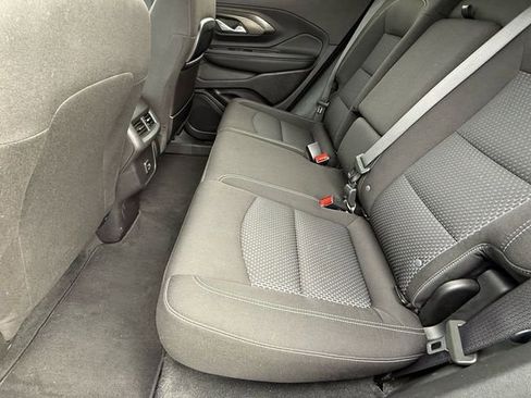 Used 2024 GMC Terrain SLE AWD/4WD image 10