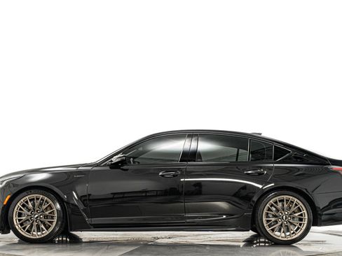 Used 2022 Cadillac CT5 V Blackwing image 6