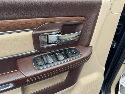 Used 2015 RAM 1500 Laramie w/ Convenience Group image 14