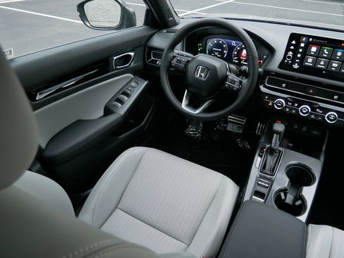 New 2026 Honda Civic Sport Touring image 9