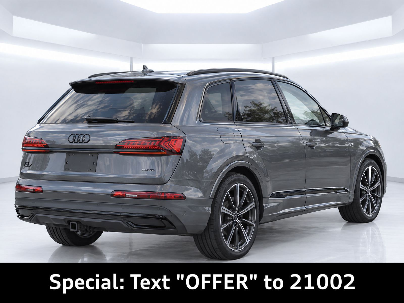 Used 2021 Audi Q7 3.0T Prestige AWD/4WD image 4