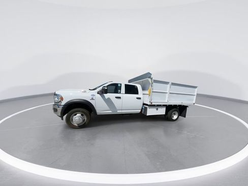 New 2024 RAM 5500 Tradesman w/ Chrome Appearance Group AWD/4WD image 4