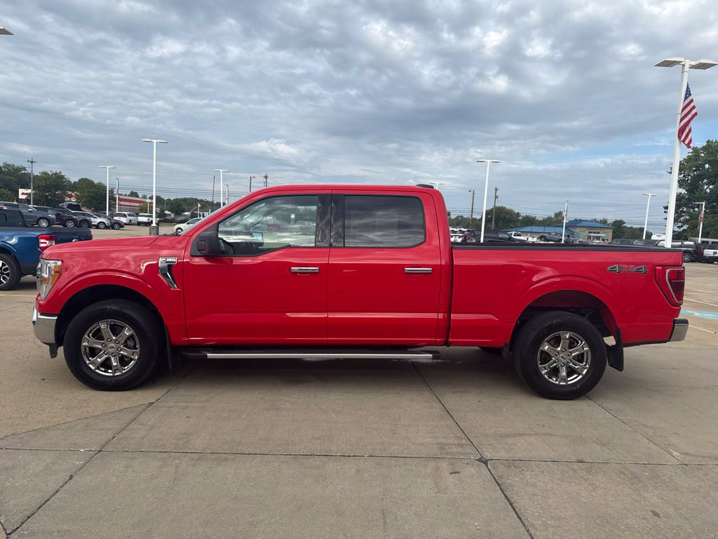 Used 2022 Ford F150 XLT w/ Equipment Group 301A Mid AWD/4WD image 3