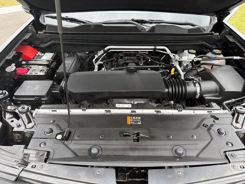Used 2026 Chevrolet Colorado W/T w/ WT Custom Package RWD image 14