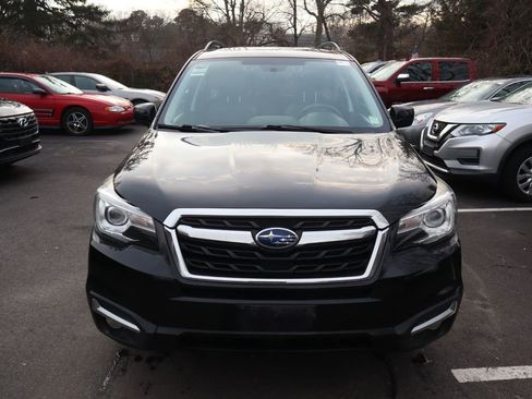 Used 2017 Subaru Forester 2.5i Limited image 3