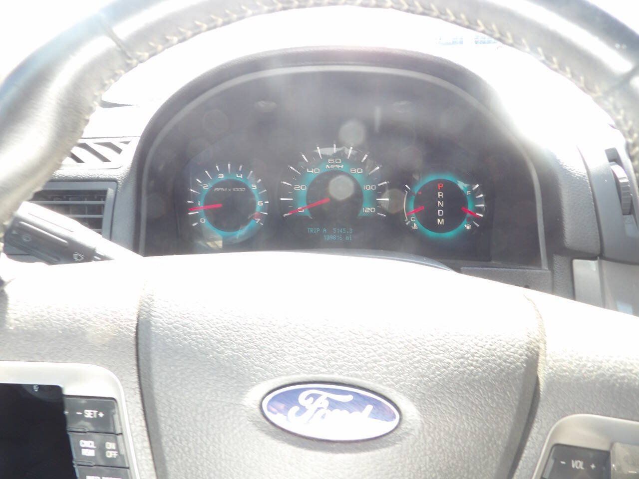 Used 2010 Ford Fusion Sport FWD image 12