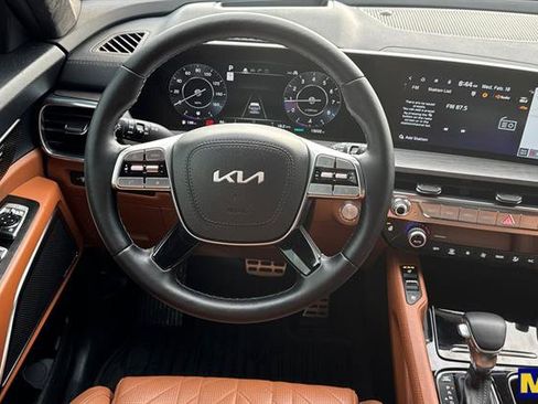 Used 2025 Kia Telluride SX Prestige X-Line image 16