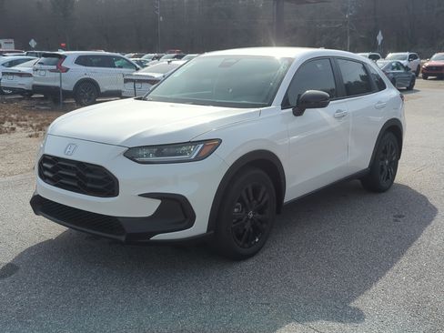 New 2026 Honda HR-V Sport image 10