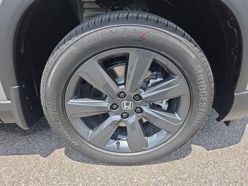 New 2026 Honda Pilot Sport image 10