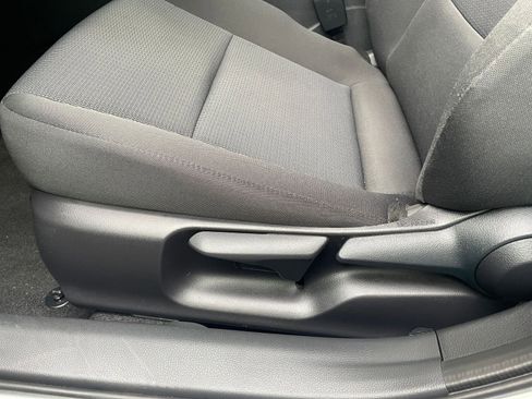 Used 2025 Toyota Prius LE image 23