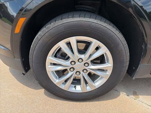 Certified 2024 Cadillac XT5 Luxury FWD image 12
