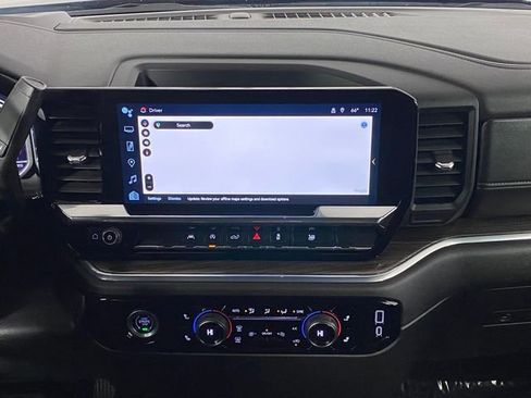 Used 2024 Chevrolet Silverado 1500 LT image 20