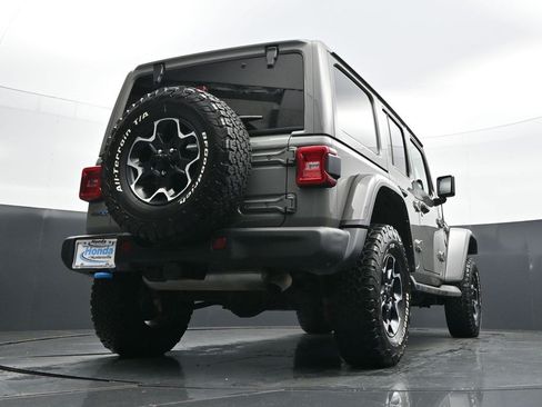 Used 2022 Jeep Wrangler Unlimited Rubicon 4xe w/ Steel Bumper Group AWD/4WD image 28